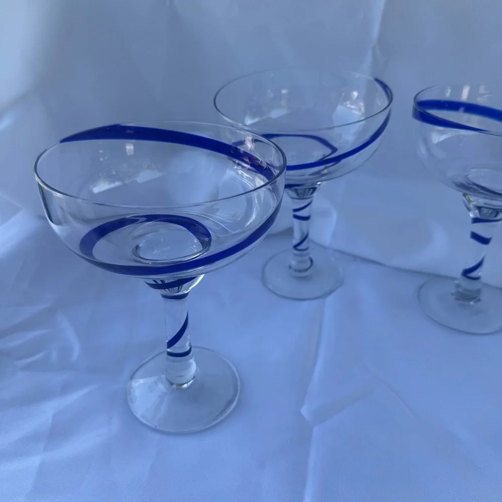 Pier 1 Elegant Handblown Blue Swirl Glasses Set